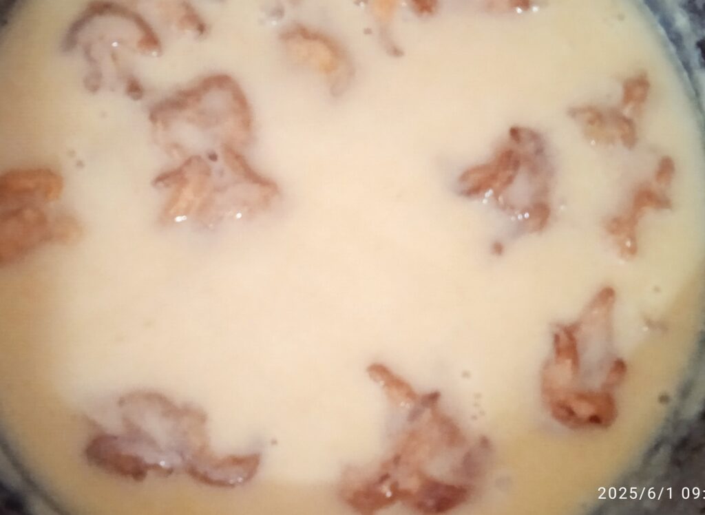 Add pakora in kadhi